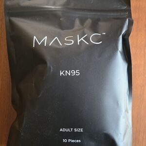 MaskC K95 adult masks, Purple, Pink, 10 pack. New